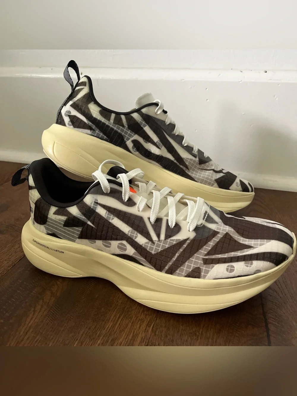 Brandblack Kaiju Radical Cushion Racing Men’s 10.5 Ultra Light Running Shoes NEW